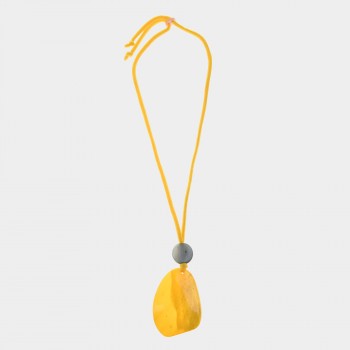 COLLANA IN RESINA