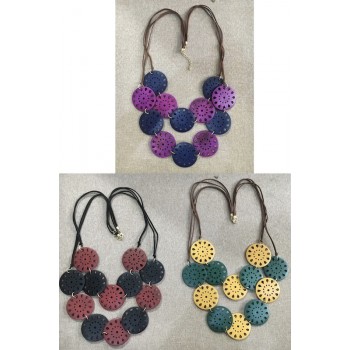 COLLANA IN LEGNO