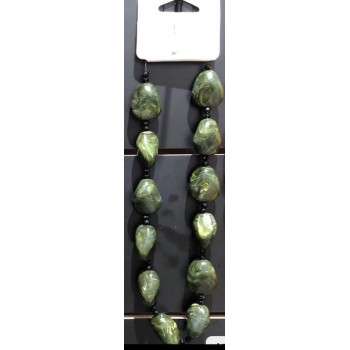 COLLANA IN RESINA