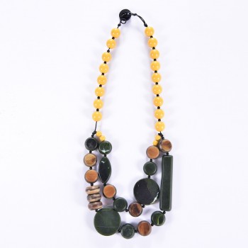 COLLANA IN RESINA