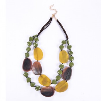 COLLANA IN RESINA