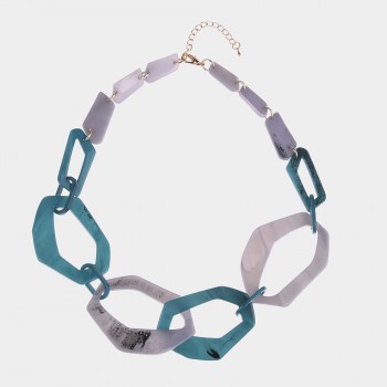 COLLANA IN RESINA